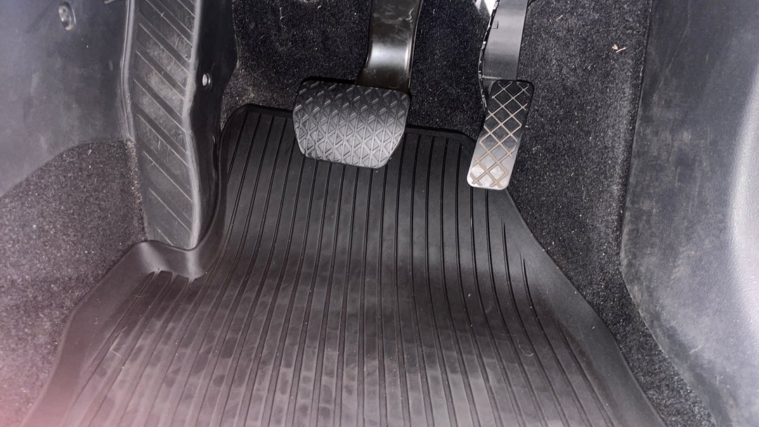 Pedals and Footmat