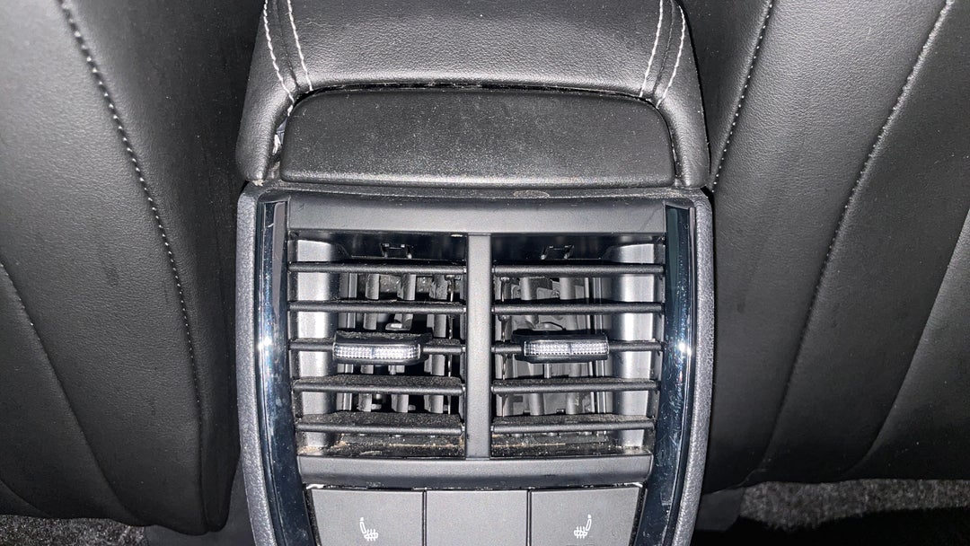 Rear A/C Vent