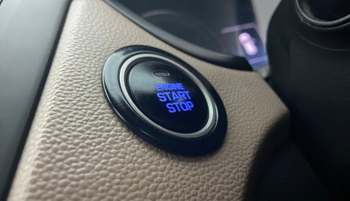 2017 Hyundai Elite i20 ASTA 1.2 (O), Petrol, Manual, 37,172 km, Keyless Start/ Stop Button