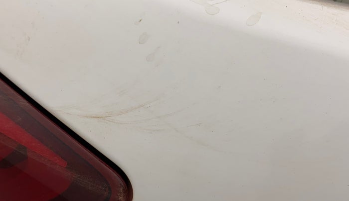 2016 Hyundai Elite i20 ASTA 1.2, Petrol, Manual, 24,801 km, Dicky (Boot door) - Minor scratches