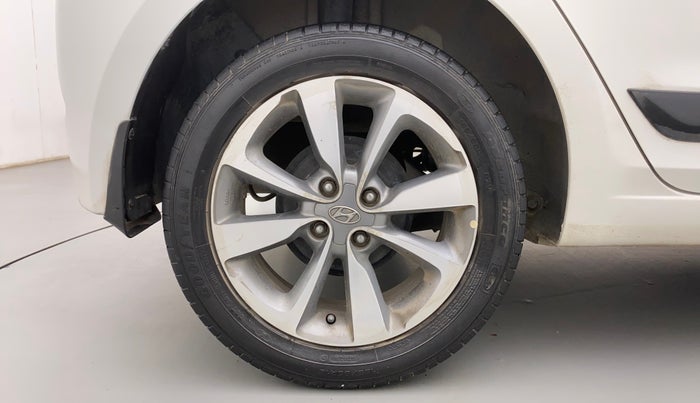 2016 Hyundai Elite i20 ASTA 1.2, Petrol, Manual, 24,801 km, Right Rear Wheel