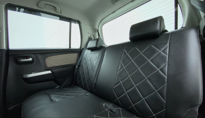 2016 Maruti Wagon R 1.0 VXI, Petrol, Manual, 36,954 km, Right Side Rear Door Cabin