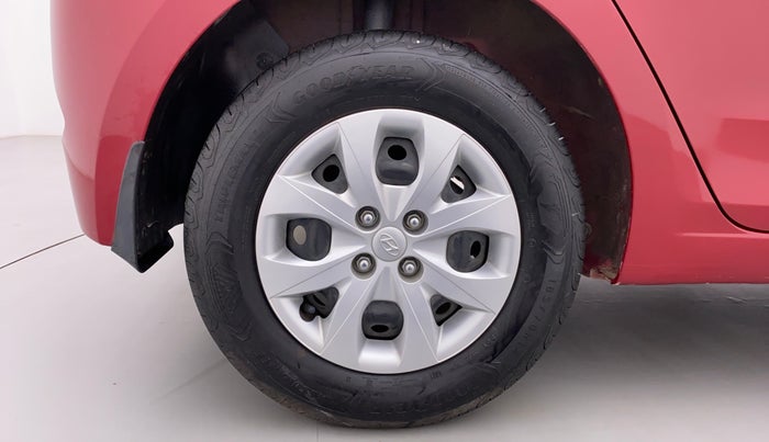 2017 Hyundai Elite i20 SPORTZ 1.2, Petrol, Manual, 20,038 km, Right Rear Wheel