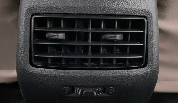 2017 Hyundai Elite i20 SPORTZ 1.2, Petrol, Manual, 20,038 km, Rear AC Vents
