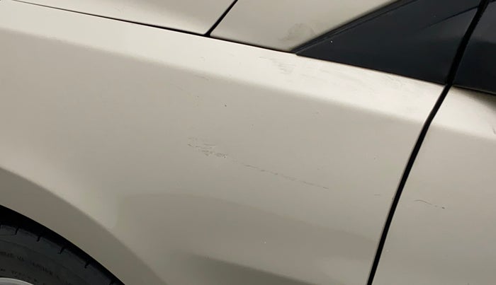 2011 Hyundai Verna FLUIDIC 1.6 SX VTVT, Petrol, Manual, 77,170 km, Left fender - Minor scratches