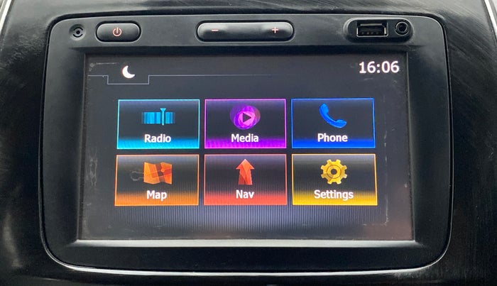 2018 Renault Kwid RXT 1.0 (O), Petrol, Manual, 34,810 km, Infotainment system - Reverse camera not working
