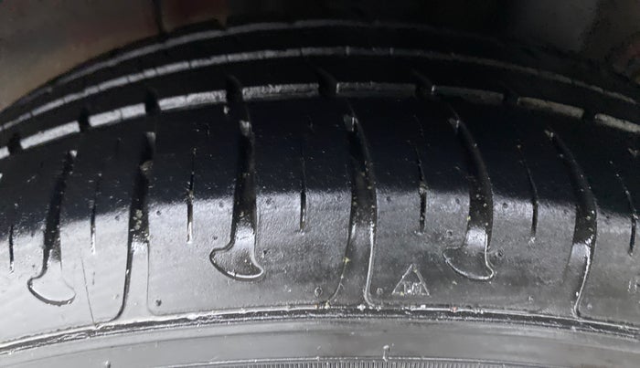 2019 Hyundai Xcent S 1.2, Petrol, Manual, 16,146 km, Left Rear Tyre Tread