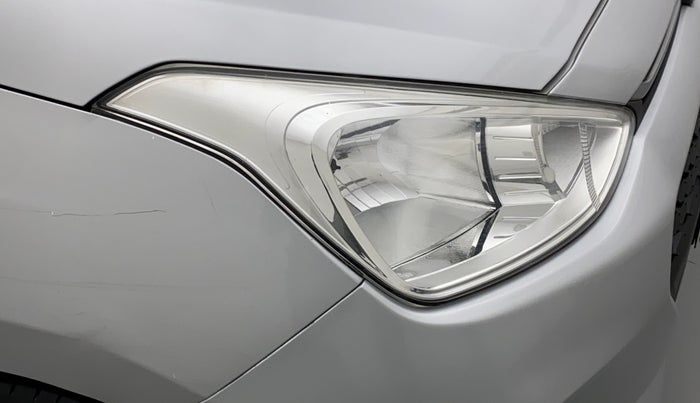 2017 Hyundai Grand i10 ASTA 1.2 KAPPA VTVT, CNG, Manual, 52,300 km, Right headlight - Faded