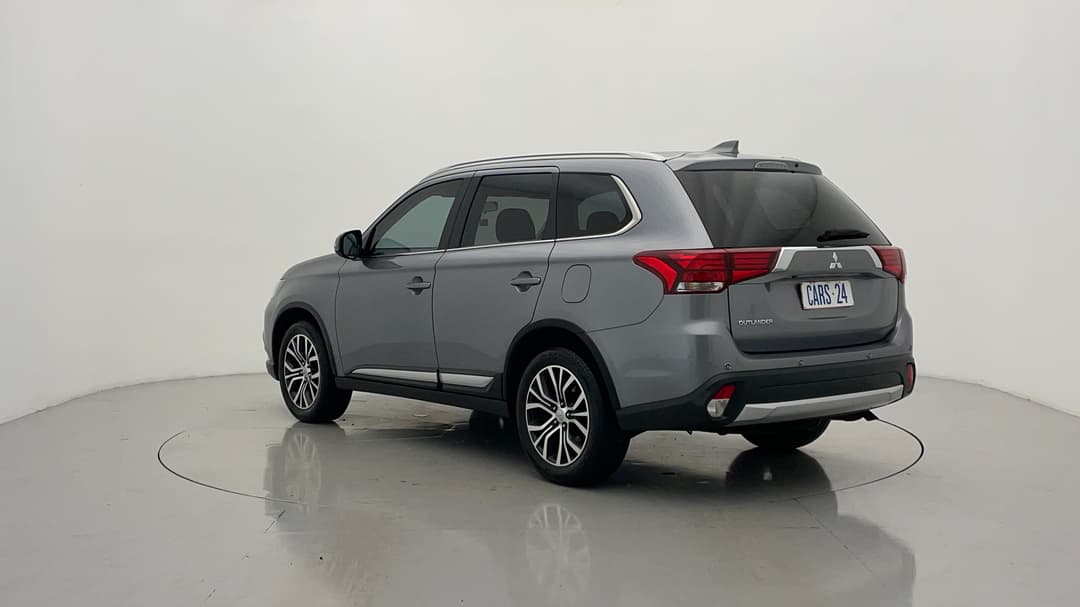 2017 Mitsubishi Outlander Ls Safety Pack (4x4) 7 Seats, Automatic, 111055 km, Left Back Diagonal (45- Degree) View