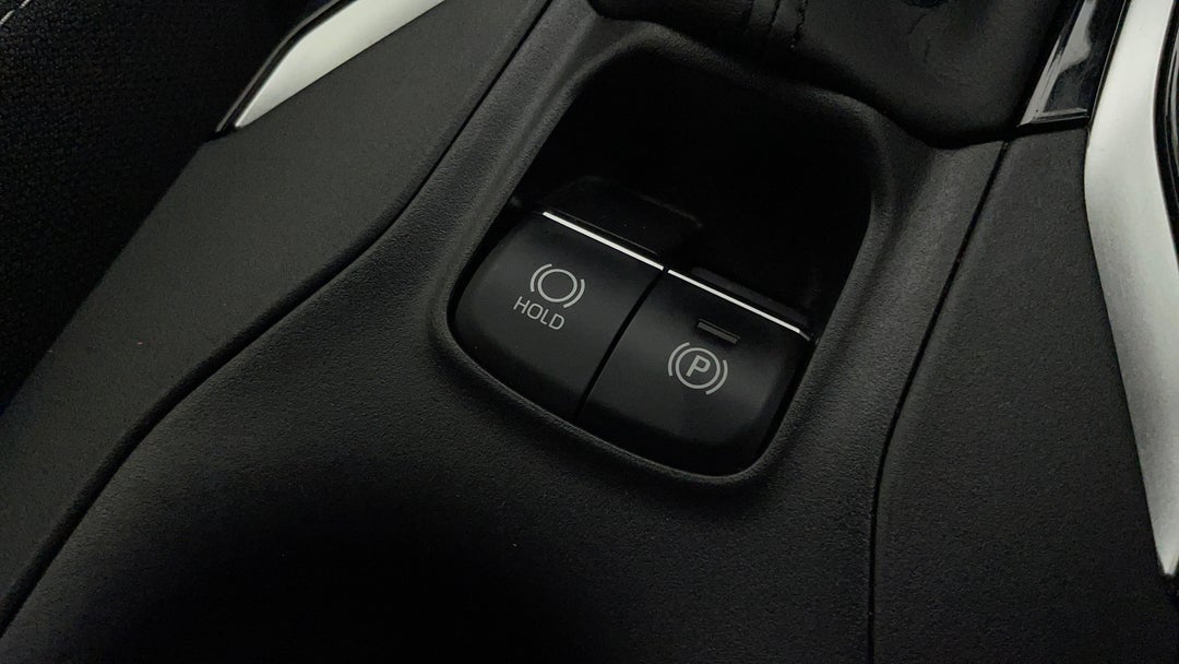 2022 Toyota Corolla Sx Hybrid, Automatic, 36608 km, Handbrake