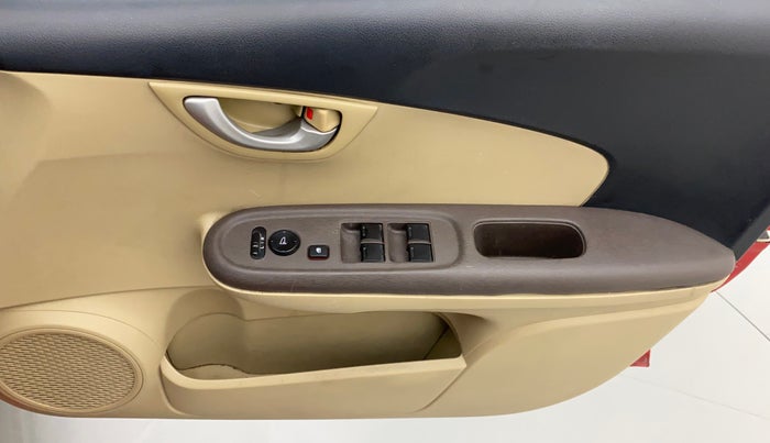 2014 Honda Brio VX AT, Petrol, Automatic, 93,107 km, Driver Side Door Panels Control