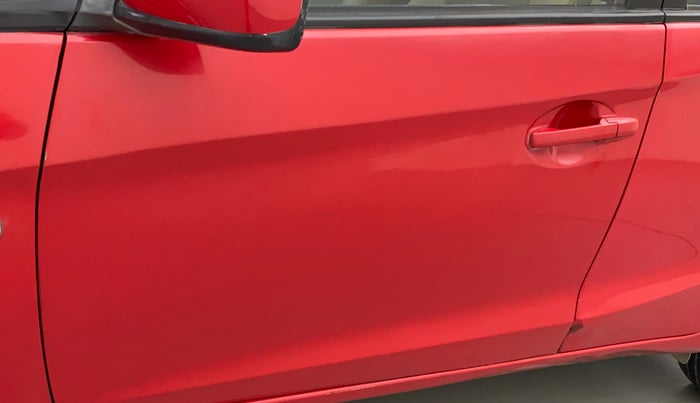 2014 Honda Brio VX AT, Petrol, Automatic, 93,107 km, Front passenger door - Paint has faded