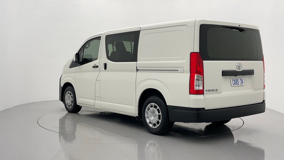 Left Back Diagonal (45- Degree) View