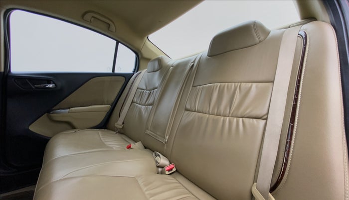 2014 Honda City V MT DIESEL, Diesel, Manual, 96,314 km, Right Side Rear Door Cabin