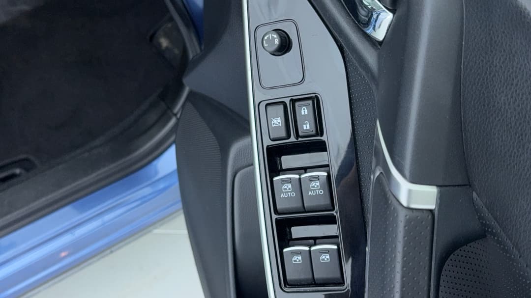 2018 Subaru Forester 2.5i-s, Automatic, 77243 km, Drivers Side Door Panel Controls