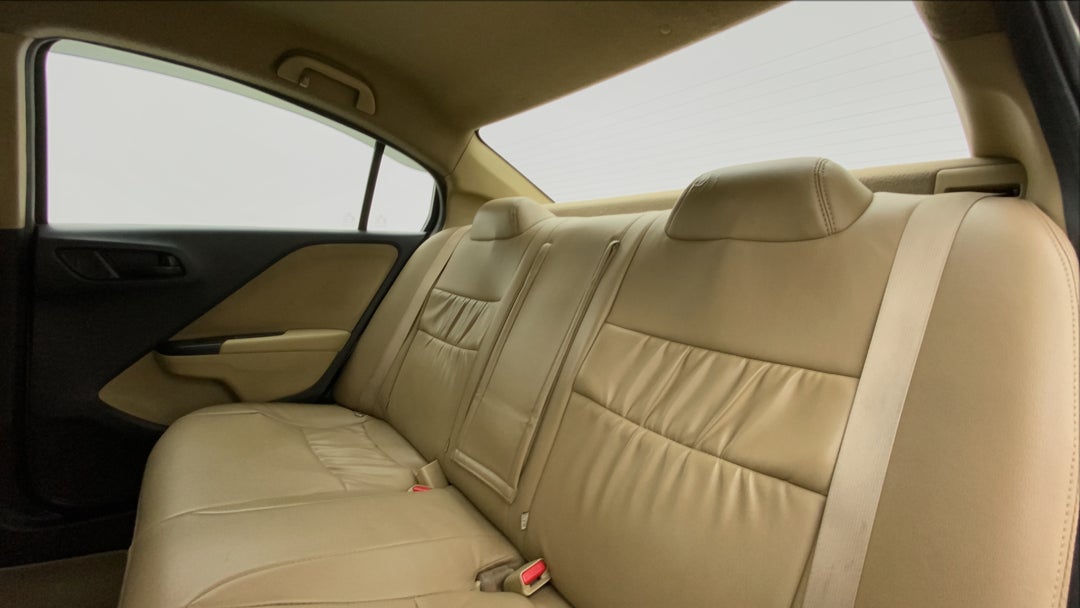 Right Side Rear Door Cabin
