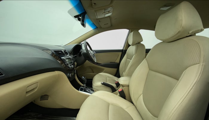2013 Hyundai Verna FLUIDIC 1.6 EX VTVT AT, Petrol, Automatic, 92,258 km, Right Side Front Door Cabin
