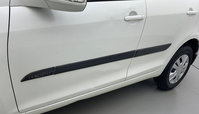 2014 Maruti Swift Dzire VXI, Petrol, Manual, 65,239 km, Front passenger door - Slightly dented