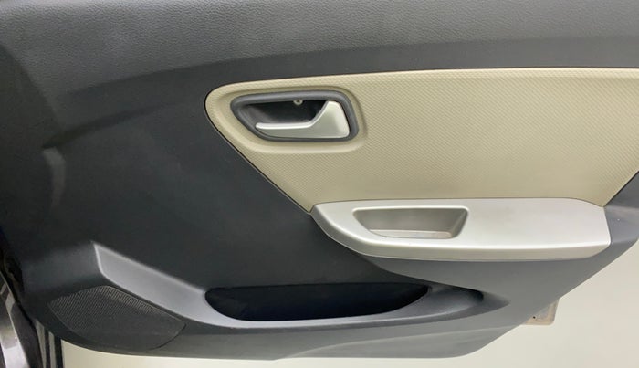 2018 Maruti Alto K10 VXI, Petrol, Manual, 16,324 km, Driver Side Door Panels Control