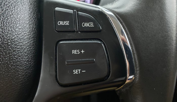 2020 Toyota URBAN CRUISER PREMIUM DUAL TONE AT, Petrol, Automatic, 14,262 km, Adaptive Cruise Control