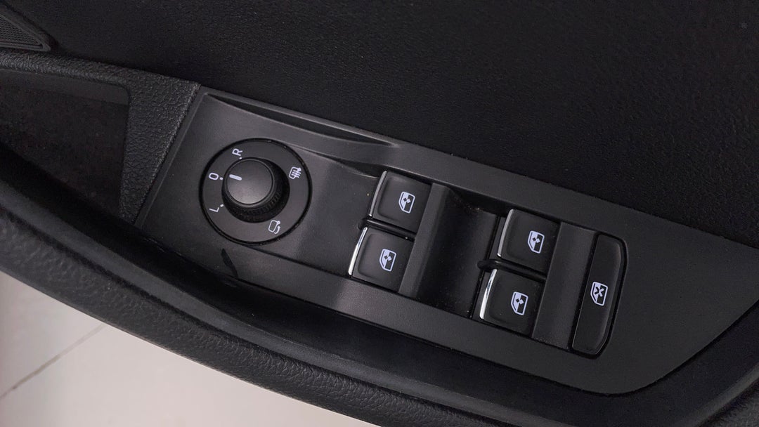 Drivers Side Door Panel Controls