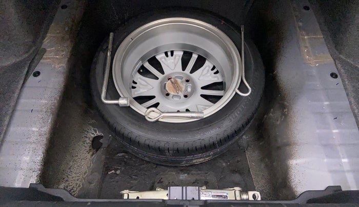 2019 Honda City ZX MT PETROL, Petrol, Manual, 10,806 km, Spare Tyre