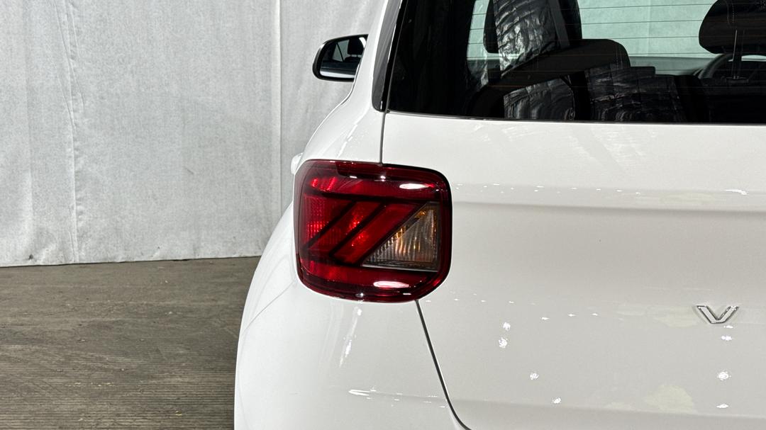 2025 Hyundai Venue Venue, Automatic, 26294 km, Badge (Boot Left Side)