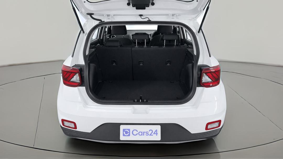 2025 Hyundai Venue Venue, Automatic, 26294 km, Boot Inside View