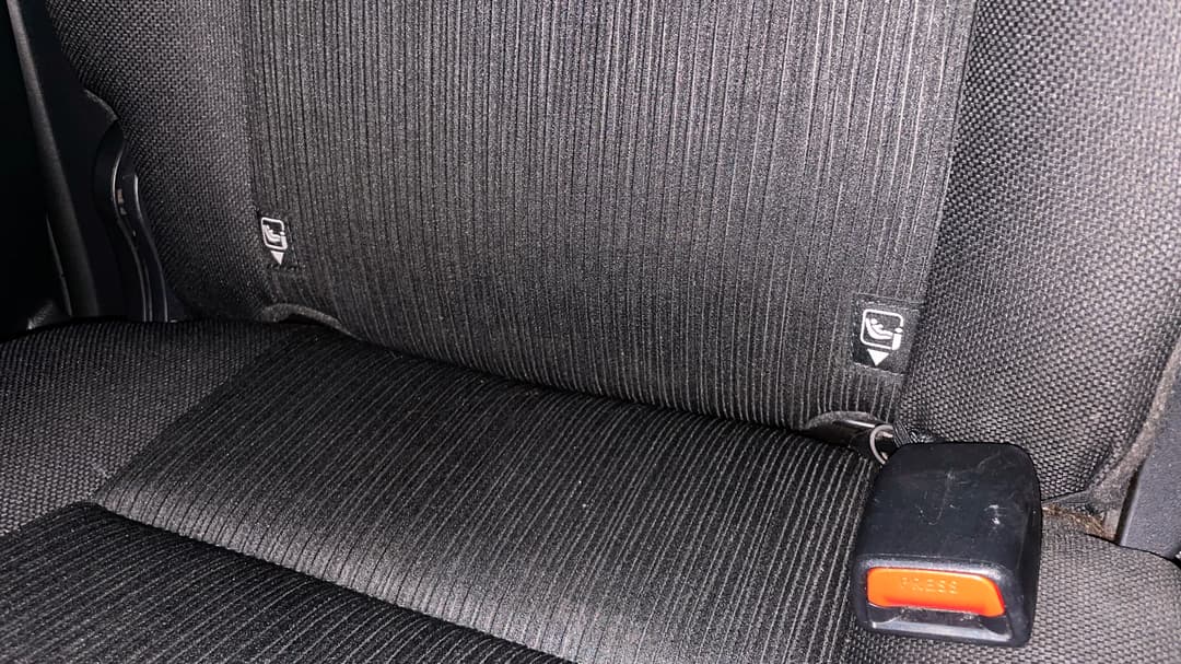 2024 Toyota Hilux Sr5 (4x4), Automatic, 27715 km, Child Seat Anchor Points