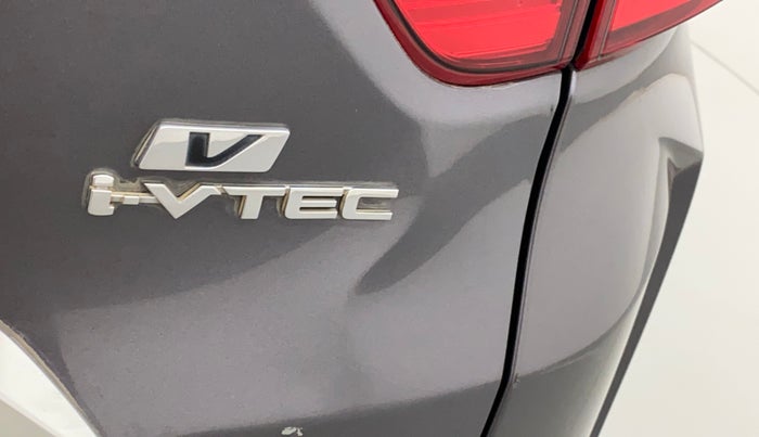 2017 Honda BR-V 1.5L I-VTEC V CVT, Petrol, Automatic, 95,728 km, Dicky (Boot door) - Slightly dented