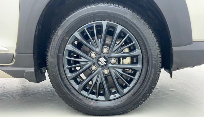 2021 Maruti XL6 ALPHA AT SHVS, Petrol, Automatic, 9,153 km, Right Front Tyre