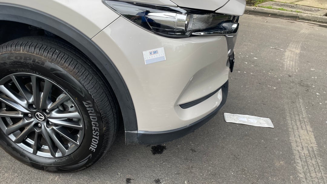 Bumper Front Scratch