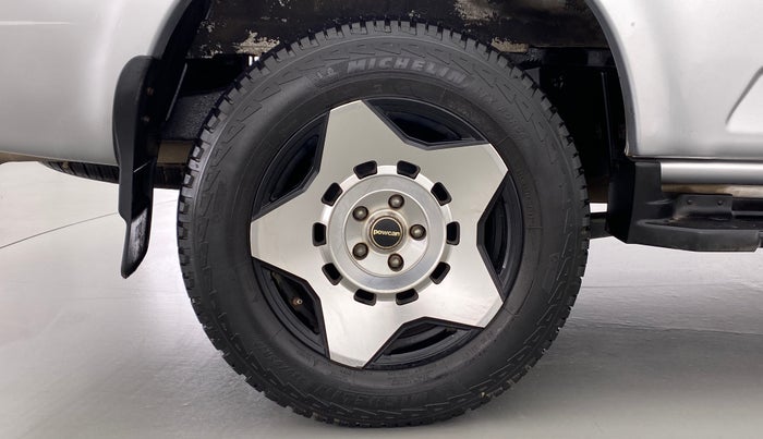 2018 Mahindra Scorpio S11, Diesel, Manual, 84,667 km, Right Rear Wheel