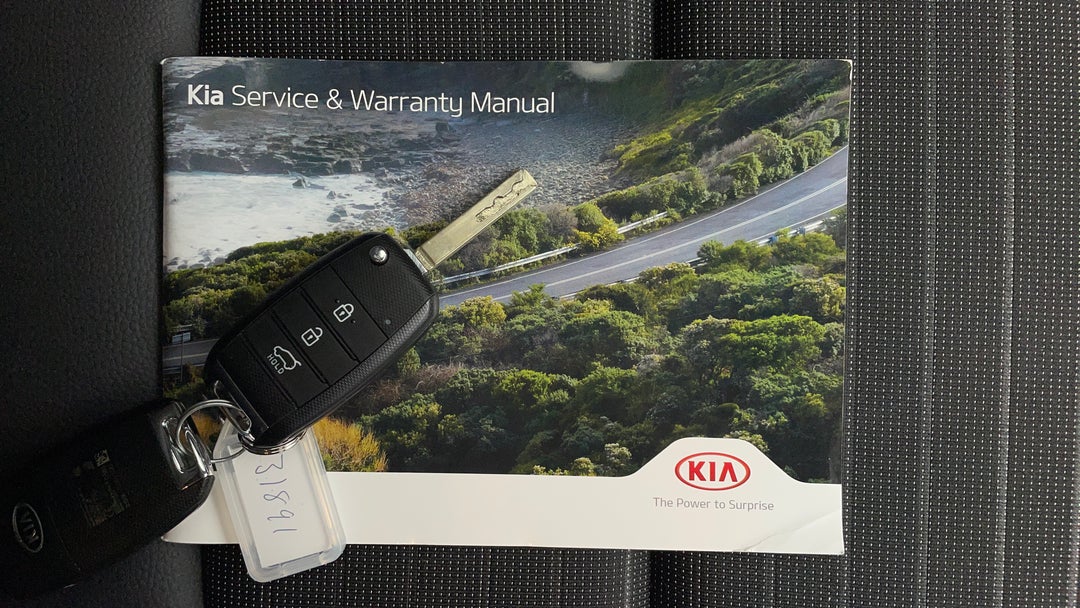 2019 Kia Rio Gt-line, Automatic, 15822 km, Key Close-up