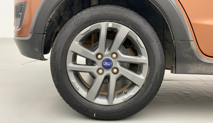 2018 Ford FREESTYLE TITANIUM 1.5 TDCI, Diesel, Manual, 35,079 km, Right Rear Wheel
