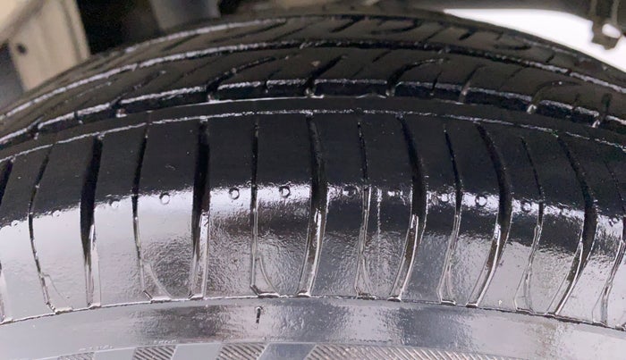 2017 Maruti Alto K10 VXI P, Petrol, Manual, 62,124 km, Left Rear Tyre Tread