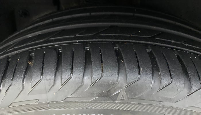 2016 Hyundai Tucson GLS 2WD AT DIESEL, Diesel, Automatic, 40,898 km, Right Rear Tyre Tread