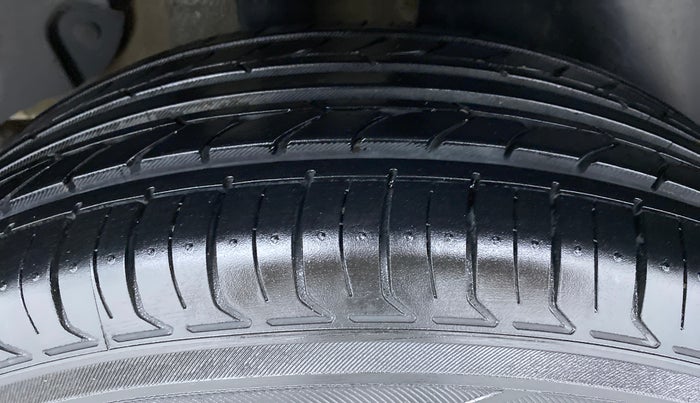 2020 KIA SELTOS HTK PLUS 1.5 DIESEL, Diesel, Manual, 49,148 km, Right Rear Tyre Tread