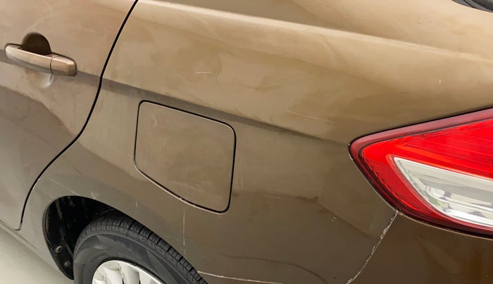 2015 Maruti Ciaz VXI+, Petrol, Manual, 56,400 km, Left quarter panel - Minor scratches