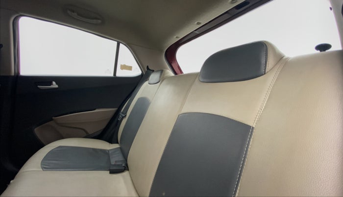 2014 Hyundai Grand i10 SPORTZ 1.2 KAPPA VTVT, Petrol, Manual, 63,799 km, Right Side Rear Door Cabin
