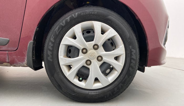2014 Hyundai Grand i10 SPORTZ 1.2 KAPPA VTVT, Petrol, Manual, 63,799 km, Right Front Wheel