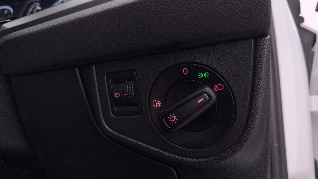 2019 Volkswagen Polo 70tsi Trendline, Automatic, 66731 km, Utility Switches/Buttons