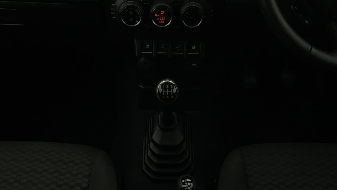 2022 Suzuki Jimny Glx, Manual, 28285 km, Gear Lever 