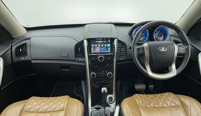 2018 Mahindra XUV500 W11 AT, Diesel, Automatic, 49,286 km, Dashboard