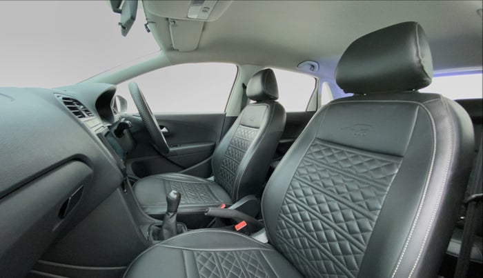 2017 Volkswagen Polo COMFORTLINE 1.2L PETROL, Petrol, Manual, 52,332 km, Right Side Front Door Cabin