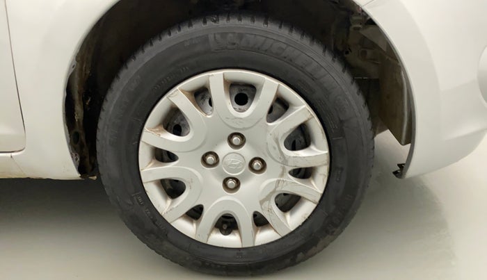 2012 Hyundai i20 MAGNA (O) 1.2, Petrol, Manual, 44,111 km, Right Front Wheel
