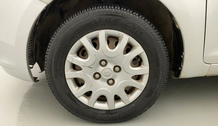 2012 Hyundai i20 MAGNA (O) 1.2, Petrol, Manual, 44,111 km, Left Front Wheel