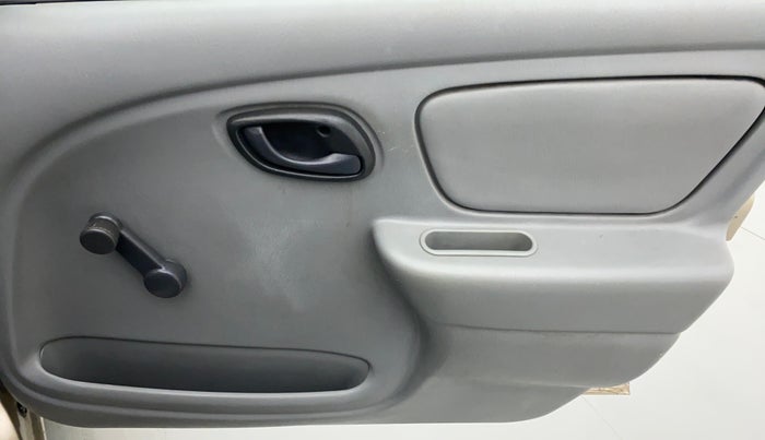 2011 Maruti Alto K10 LXI P, Petrol, Manual, 17,186 km, Driver Side Door Panels Control