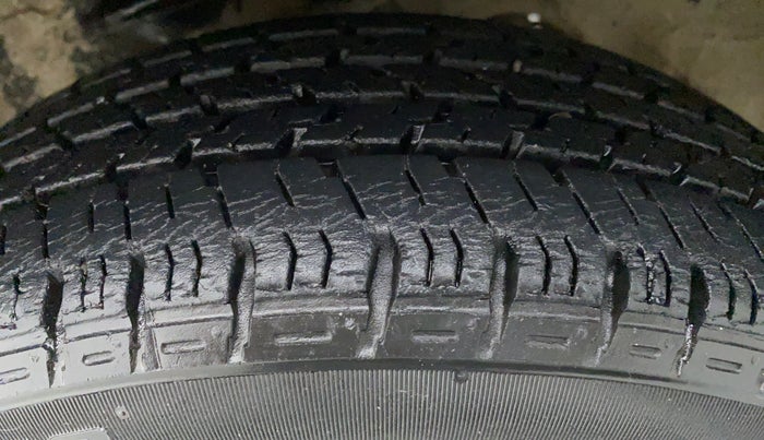 2011 Maruti Alto K10 LXI P, Petrol, Manual, 17,186 km, Left Rear Tyre Tread