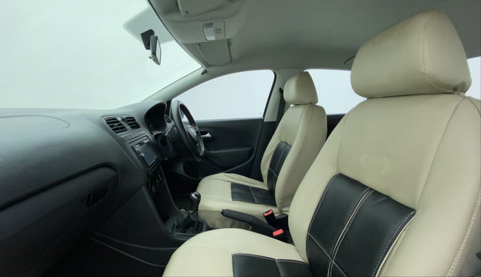 2019 Volkswagen Ameo TRENDLINE 1.0L, Petrol, Manual, 12,737 km, Right Side Front Door Cabin